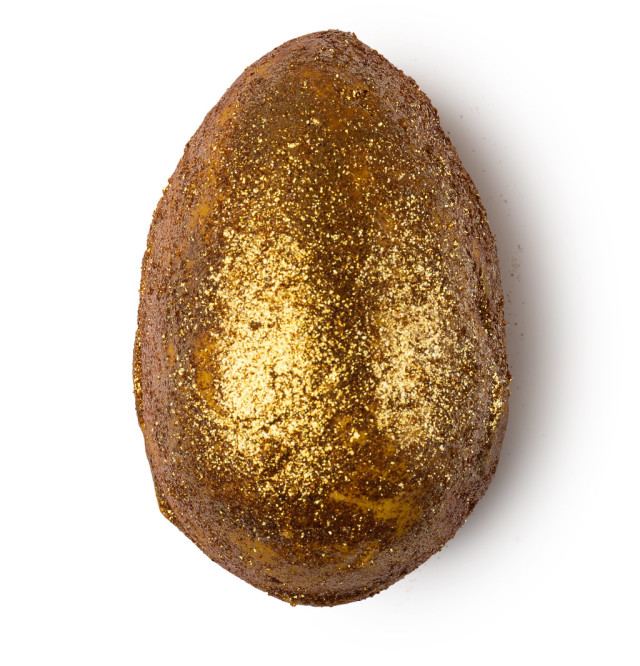 lush gold egg bath bomb