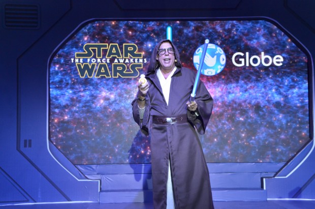 Globe Head of Stores and Retail Transformation Joe Caliro dressed as a Jedi and introduced the Star Wars digital connectors that are exclusively available at Globe GEN3 stores.