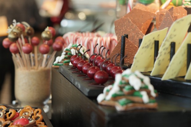 Spectrum Holiday Treats Raffles Fairmont preen