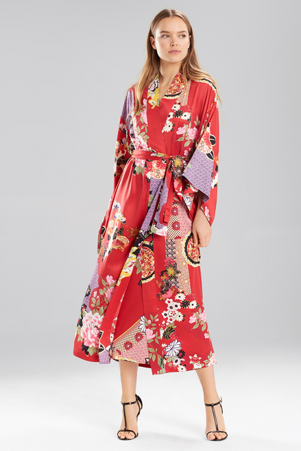 Jemima Kirke Has Been Wearing a Natori Silk Robe Since 'Girls' Season 1 ...