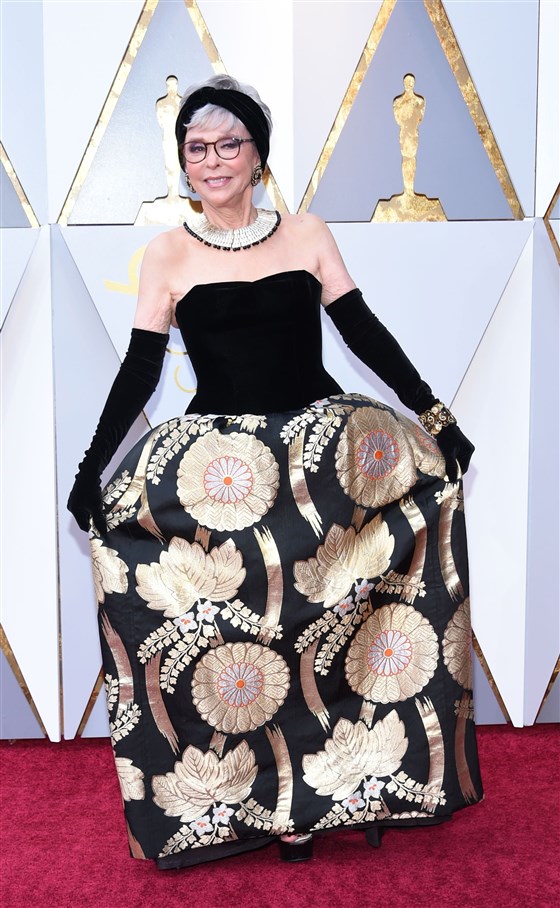 rita_moreno-oscar-dress-today-180304-inline_5748b5c342e85b15c3c1a11d736aac8e.fit-560w