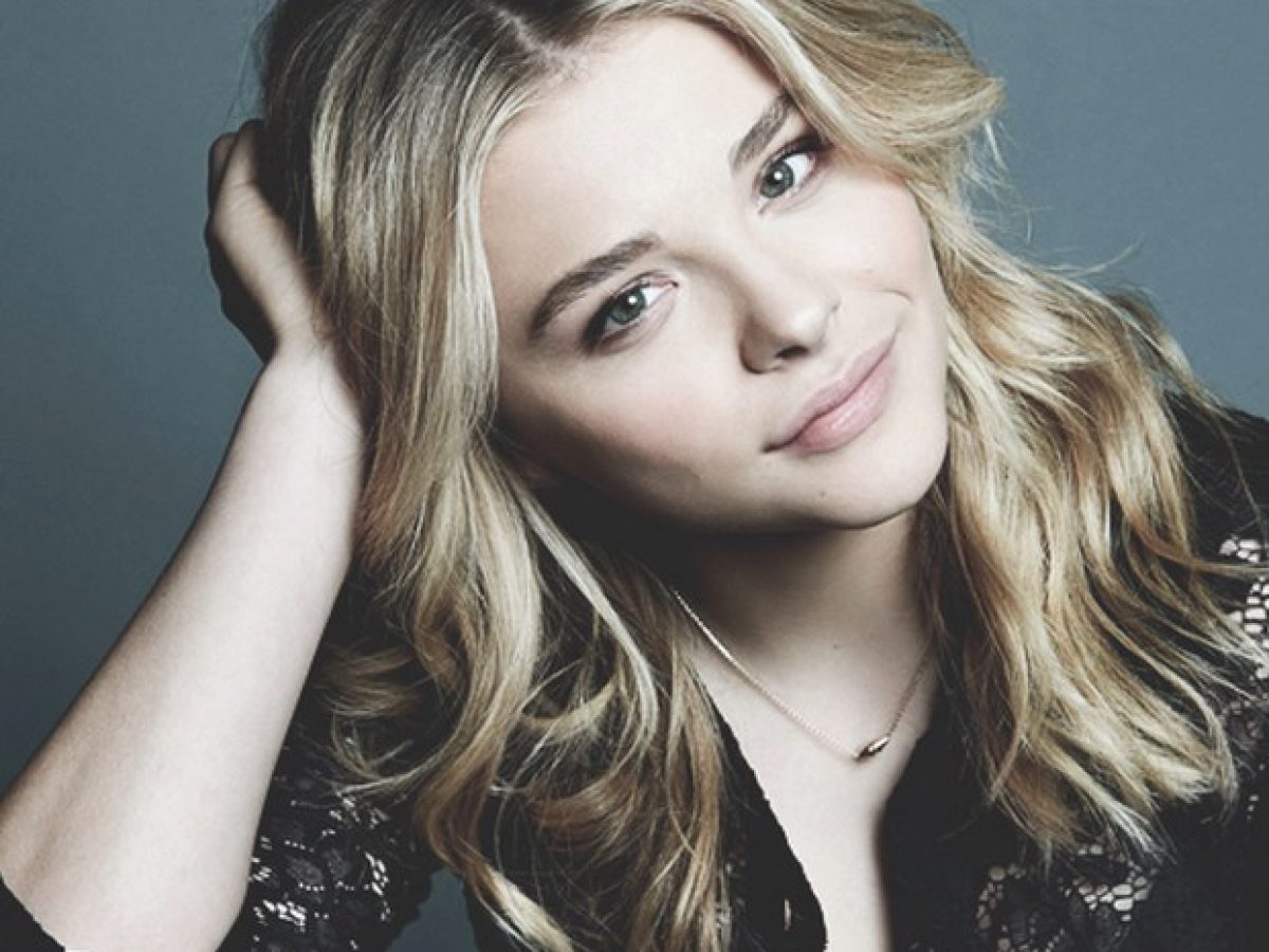 How Did Chloe Grace Moretz Turn Down Taylor Swifts Invite to the Squad?  - Preen.ph