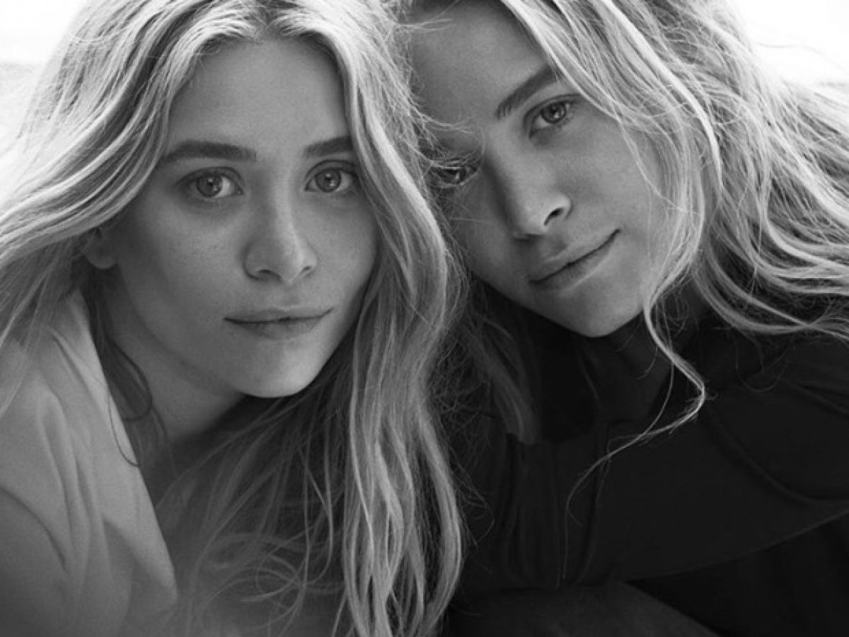 Mary Kate And Ashley Olsen Toon Porn - It Finally Happened: The Olsen Twins Posted Their First Selfie On Instagram  - Preen.ph