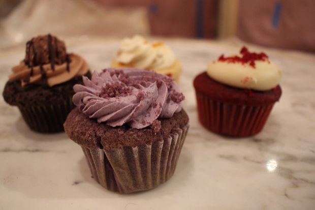 cupcakes by jennivee's bakery