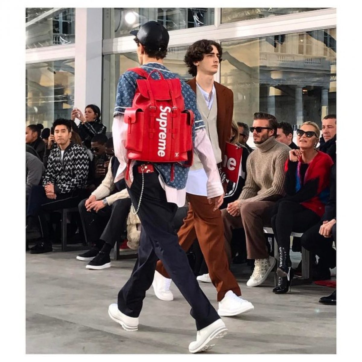 The Louis Vuitton bag Travis Scott on his account Instagram @travisscott