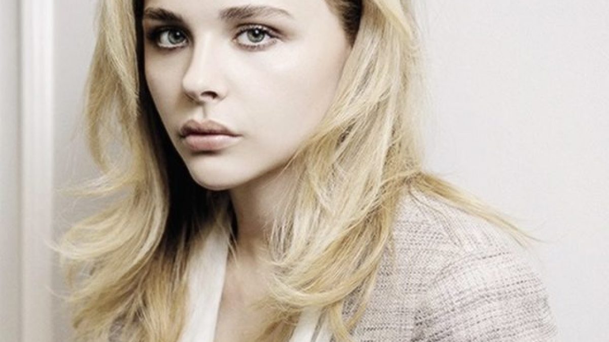 Chloë Grace Moretz Was Once Fat-Shamed While On Set at 15 - Preen.ph