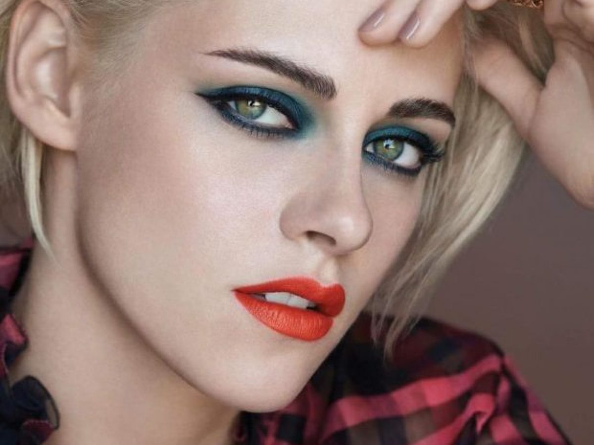 Badass Kristen Stewart Punches a Giant Diamond Right in the Face for Chanel   Ad Age