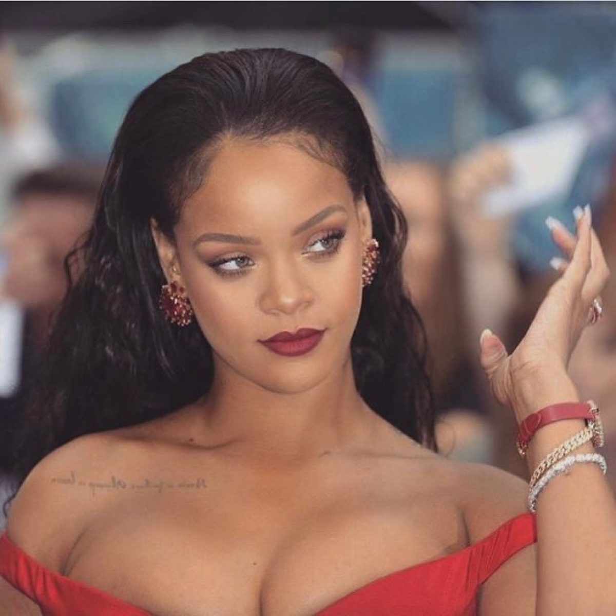 Work, Work, Work Rihannas Latest Clothing Collaboration - Preen.ph