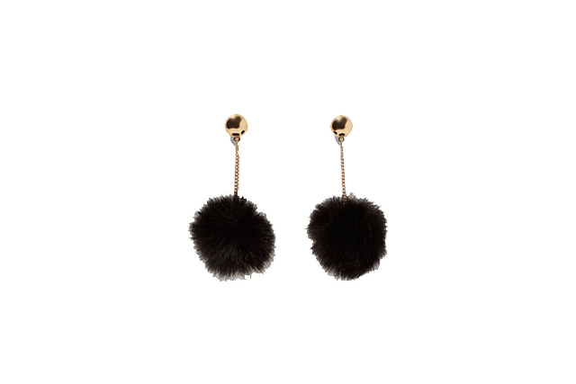 Why Dangling Earrings Are In and Where to Get Them - Preen.ph