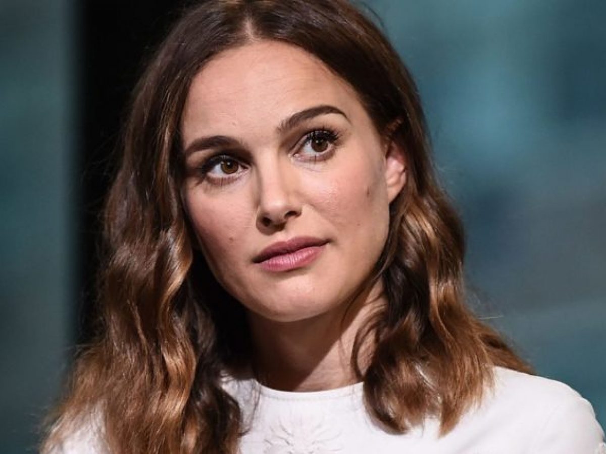 Natalie Portman Called Out NY County DA for Not Prosecuting Harvey  Weinstein - Preen.ph