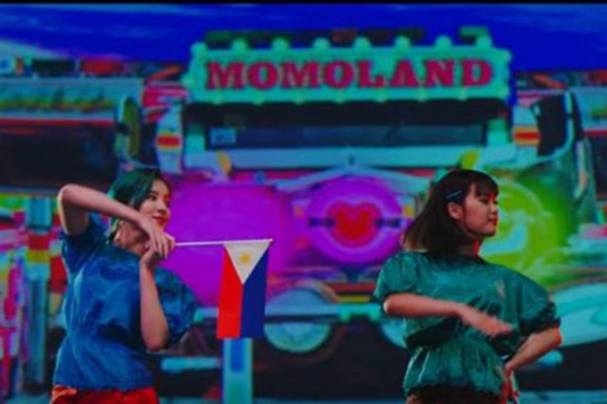 Momoland wears a ‘baro’t saya’ in new viral music video