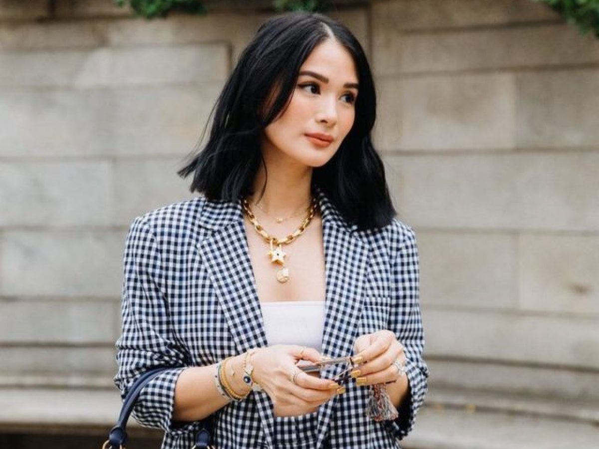 Heart evangelista cheap cameo necklace