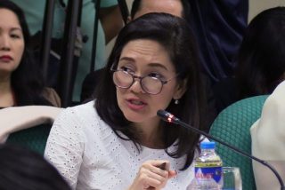 Sen. Hontiveros: PH needs travel ban after first confirmed nCoV case