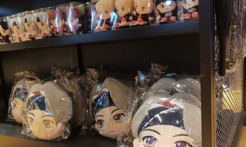 bts pop-up store cushion stuffies