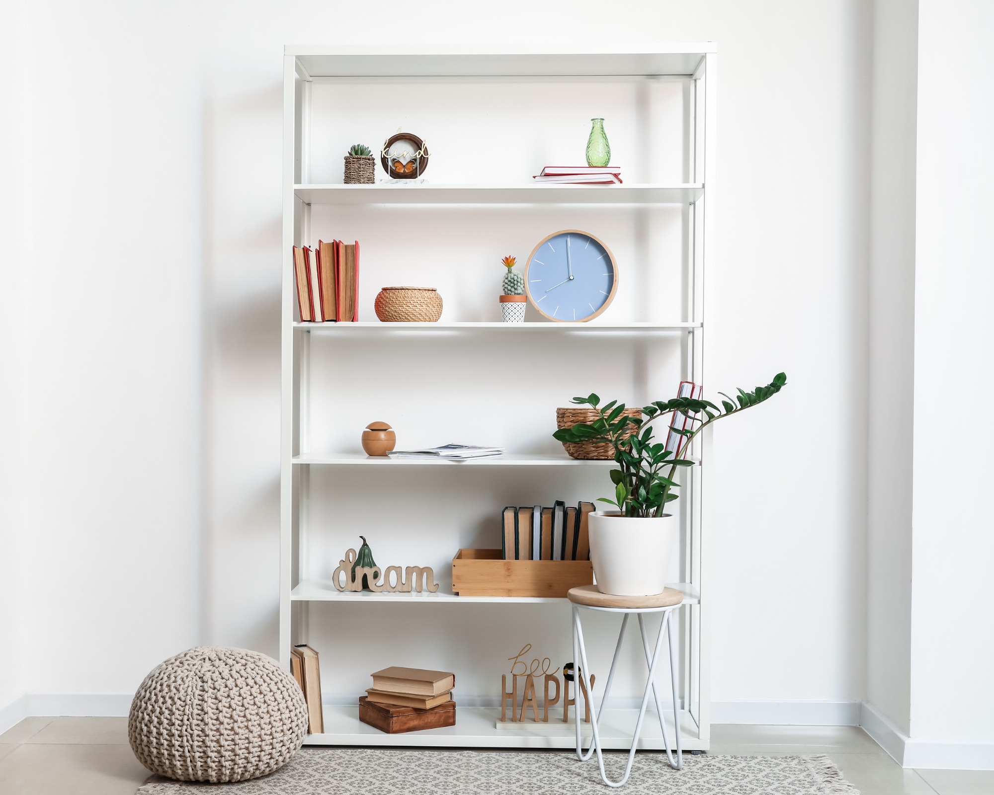 Geek chic: That Bookshelf Aesthetic - Preen.ph