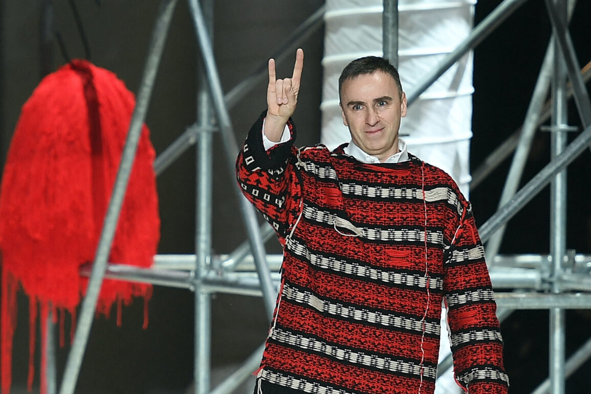 In Pictures: Raf Simons' Last Ever Namesake Show